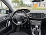 Peugeot 308 1.2i PureTech Active 6-Bak 130 PK. Mooie auto met slechts 131.000 KM !!! Tweede eigenaar !!