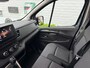 Renault Trafic GB 2.0 Blue dCi 150pk L2H1 T30 EDC Advance/ Camera achter/ Trekhaak/ Vloer + wand platen/ Led koplampen/ Apple Carplay/ 1 Eigenaar/ Origineel NL/ NAP