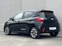Hyundai i10 1.0 Comfort Smart 5-zits / Automaat / Stuur- en stoelverwarming / Camera / Airco / Navigatie / Apple Carplay Android / DAB radio / 15" LM wielen & All Season banden /