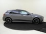 Mercedes-Benz A-klasse 250 e Business Solution AMG Panoramadak / Head-Up / 360 camera / Memory Seats / 19'' Multispaak /13.776 KM!
