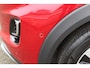 Ford Puma 1.0-125pk EcoBoost Mild-Hybrid Titanium. Fabrieksgarantie t/m 09-05-2027 ! Volautm. airco, stoel-, stuur- en voorraamverwarming, trekhaak, privacy glass, adaptive cruise cntrl, dodehoek assistent, camera, pdc v+a, rij-assistent pakket, winterpakket, metallic lak etc