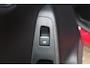 Ford Puma 1.0-125pk EcoBoost Mild-Hybrid Titanium. Fabrieksgarantie t/m 09-05-2027 ! Volautm. airco, stoel-, stuur- en voorraamverwarming, trekhaak, privacy glass, adaptive cruise cntrl, dodehoek assistent, camera, pdc v+a, rij-assistent pakket, winterpakket, metallic lak etc
