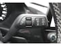 Ford Puma 1.0-125pk EcoBoost Mild-Hybrid Titanium. Fabrieksgarantie t/m 09-05-2027 ! Volautm. airco, stoel-, stuur- en voorraamverwarming, trekhaak, privacy glass, adaptive cruise cntrl, dodehoek assistent, camera, pdc v+a, rij-assistent pakket, winterpakket, metallic lak etc