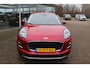 Ford Puma 1.0-125pk EcoBoost Mild-Hybrid Titanium. Fabrieksgarantie t/m 09-05-2027 ! Volautm. airco, stoel-, stuur- en voorraamverwarming, trekhaak, privacy glass, adaptive cruise cntrl, dodehoek assistent, camera, pdc v+a, rij-assistent pakket, winterpakket, metallic lak etc
