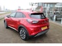 Ford Puma 1.0-125pk EcoBoost Mild-Hybrid Titanium. Fabrieksgarantie t/m 09-05-2027 ! Volautm. airco, stoel-, stuur- en voorraamverwarming, trekhaak, privacy glass, adaptive cruise cntrl, dodehoek assistent, camera, pdc v+a, rij-assistent pakket, winterpakket, metallic lak etc