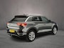 Volkswagen T-Roc Style 1.5 TSI 150pk DSG Automaat Adaptive cruise control, Navigatie, Achteruitrijcamera, LED koplampen, Stoelverwarming, Parkeersensoren
