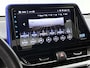 Toyota C-HR / C-HR+ 1.8 Hybrid Bi-tone Plus | Dealer onderhouden | JBL | Dodehoek detectie | Stoel+stuurverwarm0ing | Parkeersensoren voor+achter met assistent | Trekhaak afneembaar | Lederen bekleding | Navigatie | volledig LED |