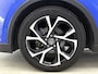 Toyota C-HR / C-HR+ 1.8 Hybrid Bi-tone Plus | Dealer onderhouden | JBL | Dodehoek detectie | Stoel+stuurverwarm0ing | Parkeersensoren voor+achter met assistent | Trekhaak afneembaar | Lederen bekleding | Navigatie | volledig LED |