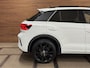 Volkswagen T-Roc 1.5 TSI R-Line DSG | Pano | Massage stoel bestuurder | IQ.Light | ACC | Camera | 19 Inch Misano | 2023