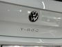 Volkswagen T-Roc 1.5 TSI R-Line DSG | Pano | Massage stoel bestuurder | IQ.Light | ACC | Camera | 19 Inch Misano | 2023