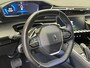 Peugeot 508 1.6 PureTech Blue Lease Allure Adaptieve Cruise | 17" Lichtmetaal | Trekhaak | Leder/Stof | Carplay | LED | Parkeersensoren | Navigatie | Achteruitrijcamera | Airco (automatisch) | Apple Carplay/Android Auto|telefoonintegratie premium