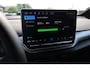 Volkswagen ID.4 Pro Limited Edition 77 kWh Black Pack leder / alcantara achteruitrijcamera navigatie stoel en stuurwiel verwarming 19" LMV keyless enntry ACC