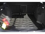 Volkswagen ID.4 Pro Limited Edition 77 kWh Black Pack, leder / alcantara, achteruitrijcamera, navigatie, achteruitrijcamera, stoel en stuurwiel verwarming, 19" LMV, keyless entry, adaptieve cruise control (ACC), elektrisch verstel-, verwarm- en inklapbare spiegels (spiegelpakket), park assist, dodehoekdetectie (side assist),