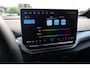 Volkswagen ID.4 Pro Limited Edition 77 kWh Black Pack leder / alcantara achteruitrijcamera navigatie stoel en stuurwiel verwarming 19" LMV keyless enntry ACC