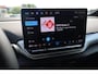 Volkswagen ID.4 Pro Limited Edition 77 kWh Black Pack leder / alcantara achteruitrijcamera navigatie stoel en stuurwiel verwarming 19" LMV keyless enntry ACC