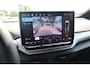 Volkswagen ID.4 Pro Limited Edition 77 kWh Black Pack leder / alcantara achteruitrijcamera navigatie stoel en stuurwiel verwarming 19" LMV keyless enntry ACC