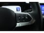 Volkswagen Golf 1.0 eTSI Life Business | Adapt. Cruise | Memory | Massage | Apple CarPlay & Android Auto | Stoel- Stuurverw. |