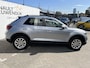 Volkswagen T-Roc 1.5 TSI Life AUTOMAAT l CAMERA l PARKEERSENSOREN | LICHTMETALEN VELGEN 17 INCH