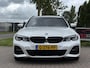 BMW 3-Serie Touring 330i Introduction Executive Edition parelmoer