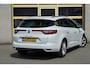 Renault Megane Estate 1.3 TCe Limited BJ2020 Lmv 16" | Led | Pdc | Keyless entry | App-Connect | Navi | Climate control | Cruise control | Extra getint glas