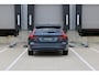 Volvo V60 T6 Plug-in hybrid AWD Plus Dark | Beschikbaar vanaf 10-2026 | Harman Kardon Premium sound | Google Navigatie | BLIS | Adaptieve Cruise Control | Pilot Assist | Stuur-/Stoelverwarming | Elektrisch verstelbare stoelen voor met memory | Parkeercamera | 19 inch Lichtmetalen velgen |