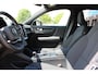Volvo EX40 Single Motor Extended Range Plus Europa | Beschikbaar vanaf 10-2026 | Harman Kardon Premium Sound | BLIS | 360 graden Camera | Keyless | Adaptieve Cruise Control | Pilot Assist | Google Navigatie | Elektrische verstelbare voorstoelen | Stoel-/Stuurwielverwarming |