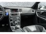 Volvo V60 2.0 D3 Nordic+ Sport | R-Design | Xenon | Trekhaak | Standkachel | Stoelverwarming | Volvo On-Call | 18"| Lichtmetalen Velgen |