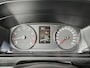 Volkswagen Transporter Kombi 2.0 TSI L2H1 Benzine 9-Persoons Airco Trekhaak 2500kg trekgewicht Kombi Personenbus Passenger Groepsvervoer Taxi