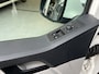 Volkswagen Transporter Kombi 2.0 TSI L2H1 Benzine 9-Persoons Airco Trekhaak 2500kg trekgewicht Kombi Personenbus Passenger Groepsvervoer Taxi