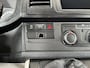 Volkswagen Transporter Kombi 2.0 TSI L2H1 Benzine 9-Persoons Airco Trekhaak 2500kg trekgewicht Kombi Personenbus Passenger Groepsvervoer Taxi
