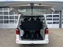 Volkswagen Transporter Kombi 2.0 TSI L2H1 Benzine 9-Persoons Airco Trekhaak 2500kg trekgewicht Kombi Personenbus Passenger Groepsvervoer Taxi