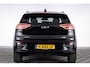 Kia Niro EV e-Niro DynamicPlusLine 64 kWh *SOH 99%* SCHUIFDAK | NAVI | Half LEDER ✅ 1e Eigenaar .