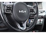 Kia Niro EV e-Niro DynamicPlusLine 64 kWh *SOH 99%* SCHUIFDAK | NAVI | Half LEDER ✅ 1e Eigenaar .