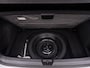 Volkswagen Golf 1.0 TSI Life Business Navigatie - PDC - Digital Cockpit - ACC - Sfeerverlichting - Climatronic