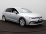 Volkswagen Golf 1.0 TSI Life Business Navigatie - PDC - Digital Cockpit - ACC - Sfeerverlichting - Climatronic