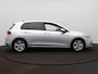 Volkswagen Golf 1.0 TSI Life Business Navigatie - PDC - Digital Cockpit - ACC - Sfeerverlichting - Climatronic
