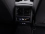 Volkswagen Golf 1.0 TSI Life Business Navigatie - PDC - Digital Cockpit - ACC - Sfeerverlichting - Climatronic
