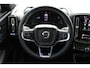 Volvo EX40 Single Motor Extended Range Plus Europa | Beschikbaar vanaf 10-2026 | Harman Kardon Premium Sound | BLIS | Panoramadak | Keyless | Adaptieve Cruise Control | Pilot Assist | Google Navigatie | Elektrische verstelbare voorstoelen | Stoel-/Stuurwielverwarming |