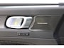 Volvo EX40 Single Motor Extended Range Plus Europa | Beschikbaar vanaf 10-2026 | Harman Kardon Premium Sound | BLIS | Panoramadak | Keyless | Adaptieve Cruise Control | Pilot Assist | Google Navigatie | Elektrische verstelbare voorstoelen | Stoel-/Stuurwielverwarming |