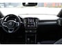 Volvo EX40 Single Motor Extended Range Plus Europa | Beschikbaar vanaf 10-2026 | Harman Kardon Premium Sound | BLIS | Panoramadak | Keyless | Adaptieve Cruise Control | Pilot Assist | Google Navigatie | Elektrische verstelbare voorstoelen | Stoel-/Stuurwielverwarming |