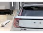 Volvo EX30 Single Motor Ext Range Plus Black Edition Europa | Beschikbaar vanaf 10-2026 | Adaptieve Cruise Control met Pilot Assist | Premium audio by Harman Kardon | Verwarmbare voorstoelen + stuurwiel | Park Assist voor + achter | Parkeercamera | Blind Spot| 20" lichtmetalen wielen