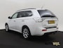 Mitsubishi Outlander 2.0 PHEV Instyle+|LEDER|PANO|TREKHAAK|CAMERA|NL AUTO|2EIG