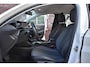 Peugeot e-208 EV Allure Pack 50 kWh SOH 89% Wij zijn op afspraak geopend! Graag bellen voor uw komst.