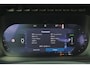 Volvo XC90 T8 Recharge AWD Ultra Bright - Luchtvering - Panorama/schuifdak - IntelliSafe Assist & Surround - 360º Camera - Bowers & Wilkins audio - Adaptieve LED koplampen - Verwarmde voorstoelen, stuur & achterbank - Parkeersensoren voor & achter - Elektr. bedienb. voorstoelen met geheugen - Head up display - Draadloze tel. lader - 21' LMV