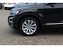Volkswagen T-Roc 1.5 TSI Sport / Trekhaak / Panoramadak / Virtual Cockpit / CarPlay / 17'' / LED Koplampen / DAB / ACC