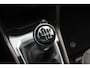 Volkswagen T-Roc 1.5 TSI Sport / Trekhaak / Panoramadak / Virtual Cockpit / CarPlay / 17'' / LED Koplampen / DAB / ACC