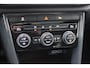 Volkswagen T-Roc 1.5 TSI Sport / Trekhaak / Panoramadak / Virtual Cockpit / CarPlay / 17'' / LED Koplampen / DAB / ACC