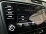 Skoda Octavia Combi 1.0 TSI 116pk 6-bak Greentech Ambition Business Trekhaak Leder-Stof Navigatie Parkeersensoren