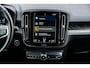 Volvo XC40 Plug-in Hybrid T5 Plus Dark | Adaptieve Cruise Control | Stoel-/Stuurverwarming | Harman Kardon Audio | Navigatie | Koplampreiniging | Getint Glas | Voorruitverwarming |