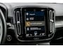 Volvo XC40 Plug-in Hybrid T5 Plus Dark | Adaptieve Cruise Control | Stoel-/Stuurverwarming | Harman Kardon Audio | Navigatie | Koplampreiniging | Getint Glas | Voorruitverwarming |